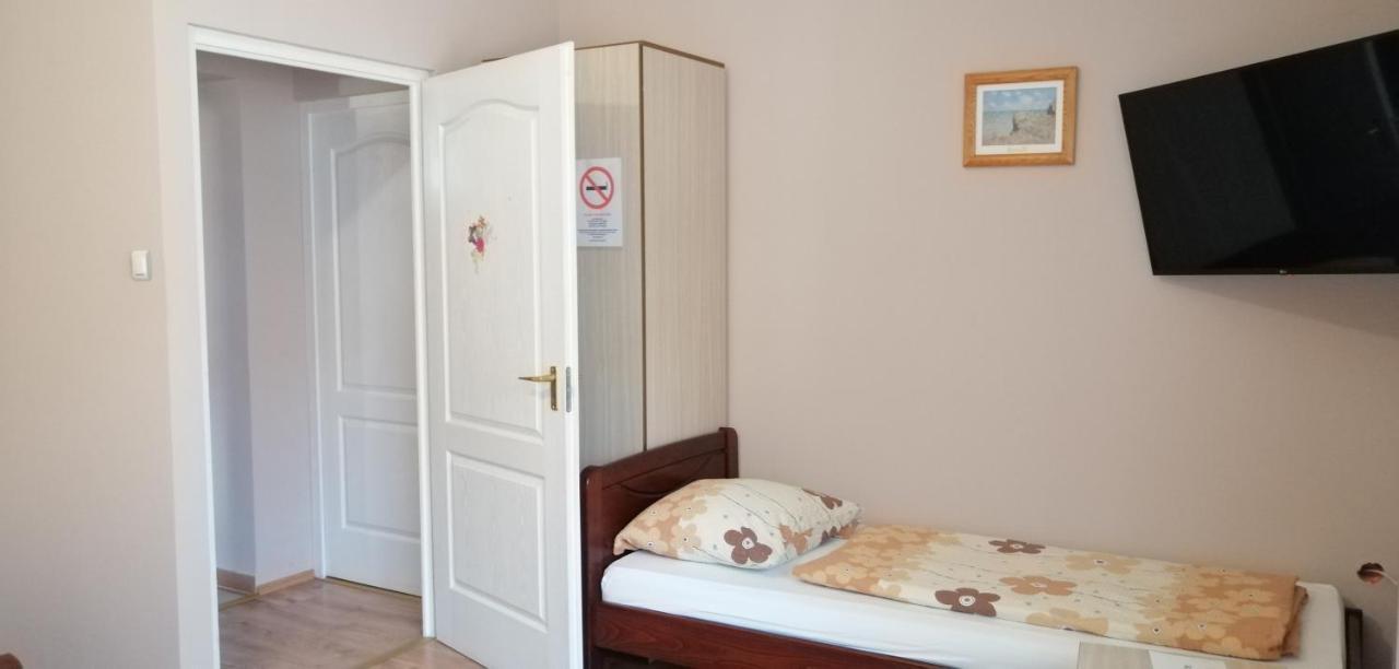 Apollo Vendeghaz Daire Edelény Dış mekan fotoğraf