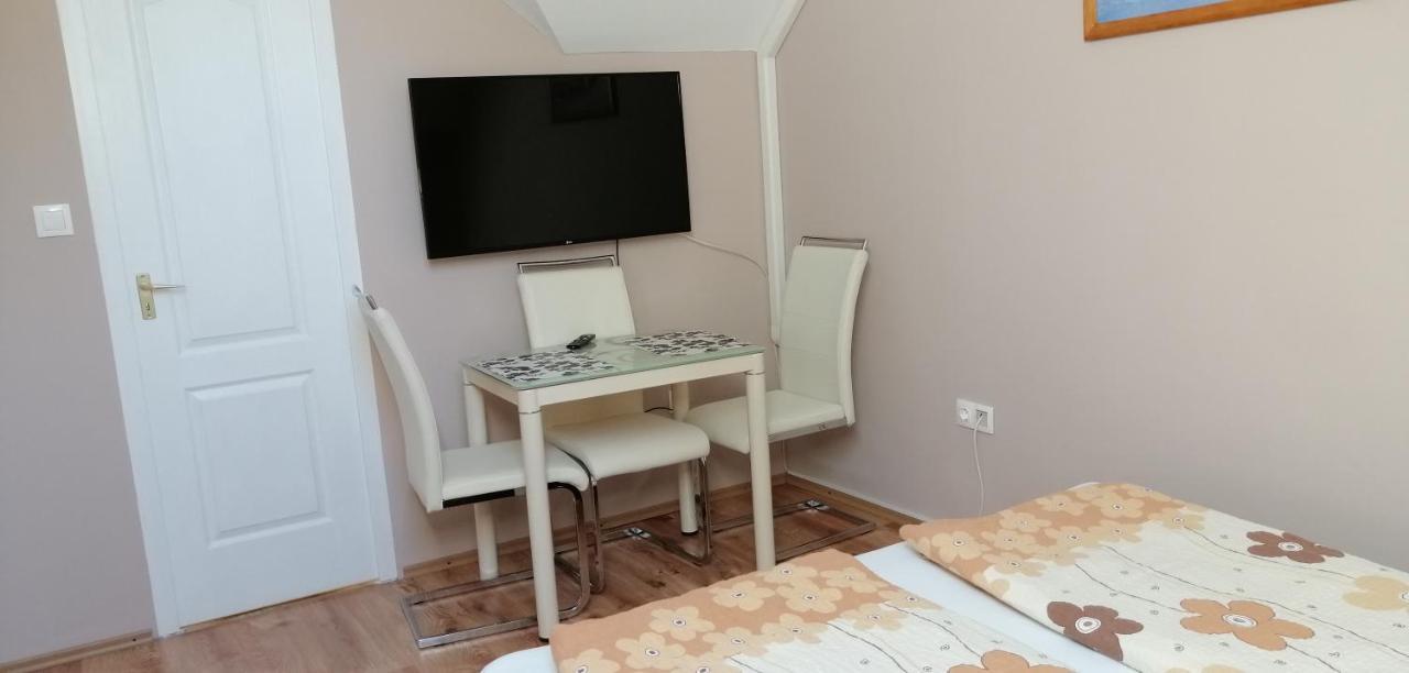 Apollo Vendeghaz Daire Edelény Dış mekan fotoğraf