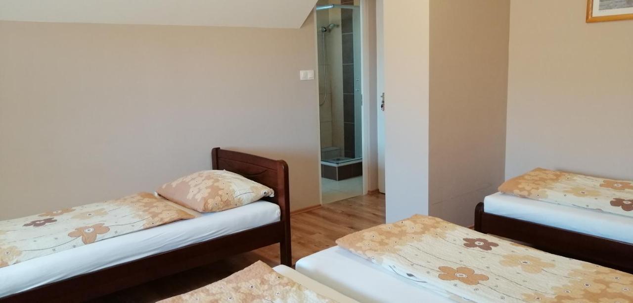 Apollo Vendeghaz Daire Edelény Dış mekan fotoğraf