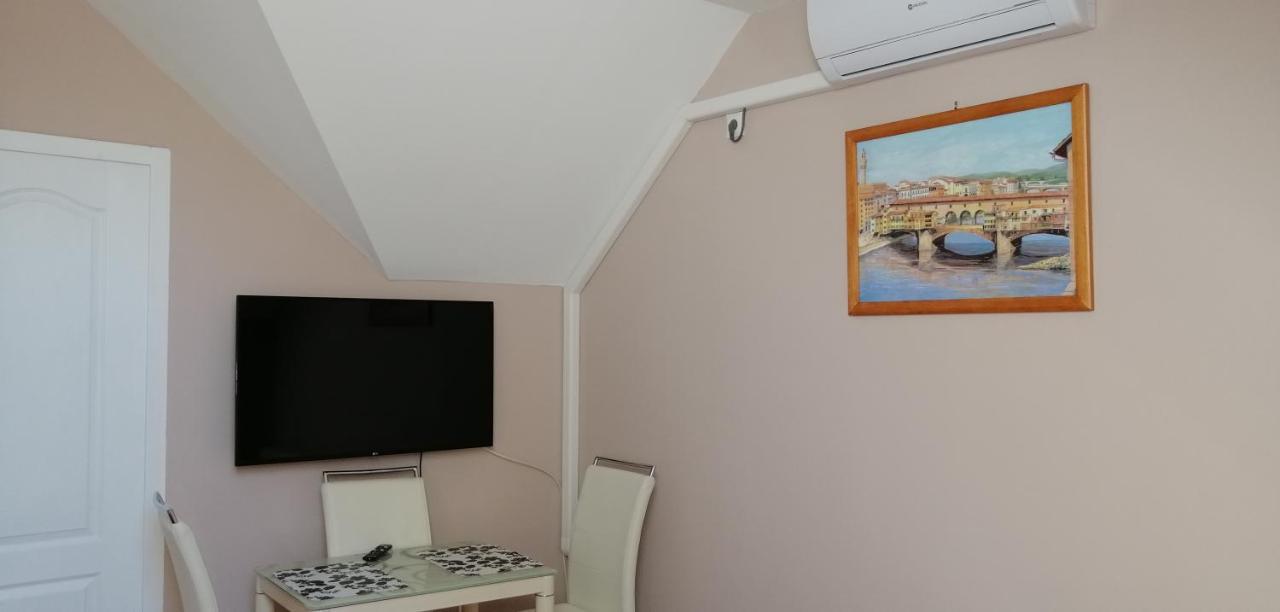 Apollo Vendeghaz Daire Edelény Dış mekan fotoğraf